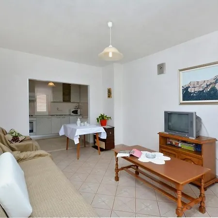 2-bedroom With Seaview 3558-2 * Žuljana