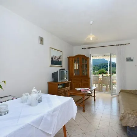 2-bedroom With Seaview 3558-2 *