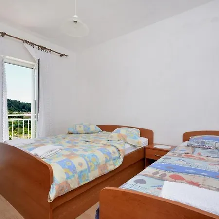 2-bedroom With Seaview 3558-2 Apartment